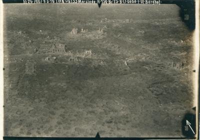 Luchtfoto kapotgeschoten centrum, Moorslede