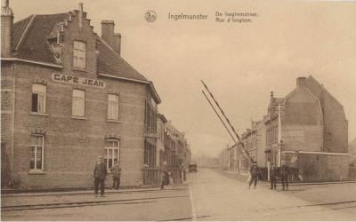 Overweg in de Izegemstraat, Ingelmunster, ca 1910