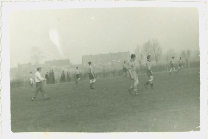 Fase voetbalmatch "Dosco Beveren", Beveren