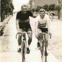 Coureurs Roland Aper en Eric Callens, Gits, 1962