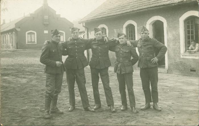 Remi Devogel, Albert Grison, Deb (?) Frans, ?, 1931