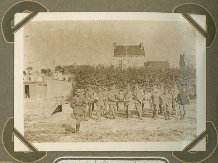 Brancardiers tijdens een oefening, Adinkerke 2 augustus 1915 