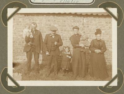 Familiefoto, Adinkerke 5 oktober 1915