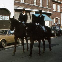 Tap en Torrestoet Dadizele: ruiters te paard; 15 mei 1983