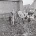 Boomplantactie op Kerkplein, Moorslede voorjaar 1971