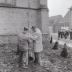 Boomplantactie op Kerkplein, Moorslede voorjaar 1971