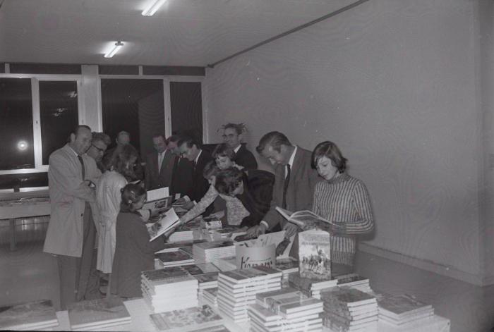 Boekenbeurs, Staden