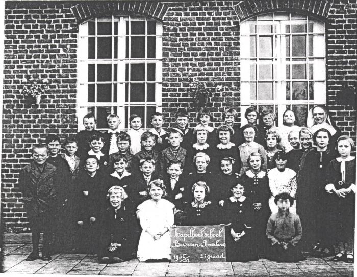 Schoolfoto Kapelhoekschool, 1936-1937