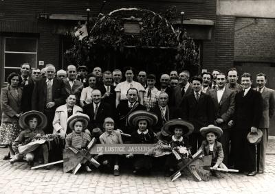 Kaartclub "De Lustige Jassers" van de Mooie Molen, Roeselare