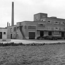 Melkerij W. Hennion en N. Van Speybroeck, Moorslede, 1942