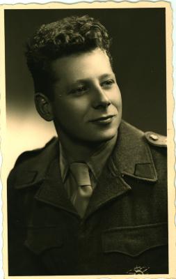 Militair
