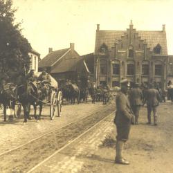 Militair transport, markt, Dadizele