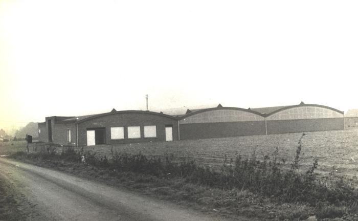 Woonhuis met hangar, Dadizele