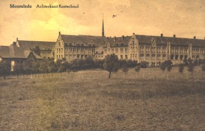 Achterkant kostschool te Moorslede, 1939