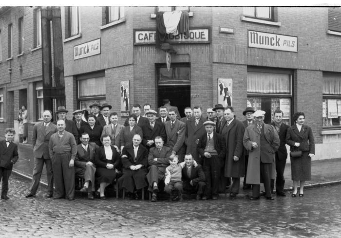 Café 'Aubisque', Izegem 1957