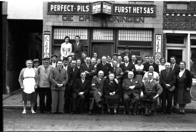 Kampioenviering café "'De Drie Koningen", Izegem, 1959 