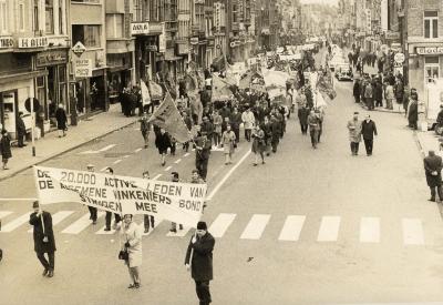 Betoging tegen verbod vogelvangst gesteund door A.Vi.Bo., 1964