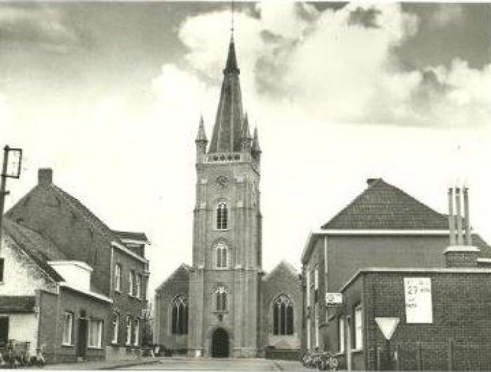 Prentkaart zicht kerk, Gits