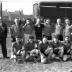 Voetbalploeg Internos: groepsfoto spelers, Izegem 1958