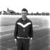 Atleet Remi Vandeputte op piste, Izegem, 1958