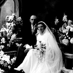 Huwelijksfoto Leon Stragier en Paula Ghekiere.