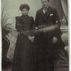 Huwelijksfoto Remi Parmentier en Pharilde Vroman.